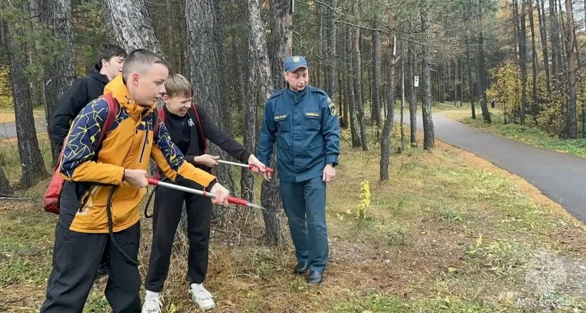 В Реже 14 школьных команд спасали утопающего и тушили условный пожар