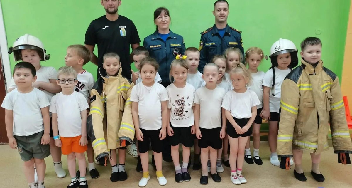 Воспитанники детсада в Нижней Туре «выезжали на пожар» на эстафете МЧС